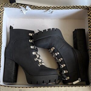 Charles boots Black Chunky Heel Ankle Boots